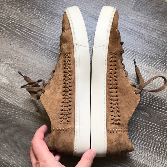 Toms - Picture 8 of 16